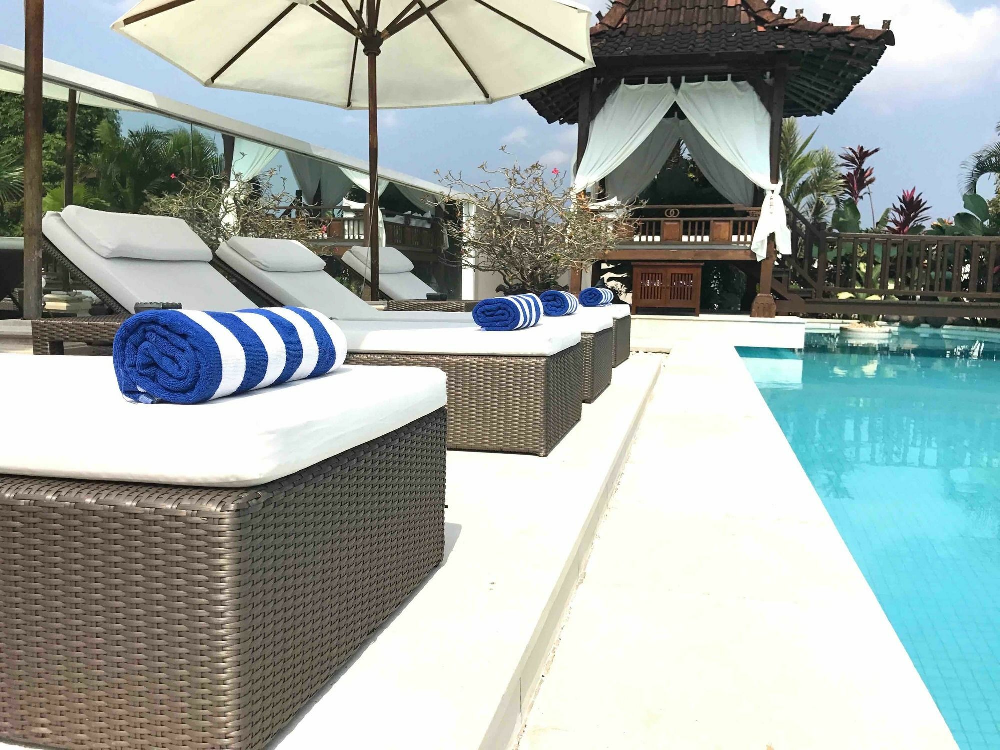 Villa Jaal Kuta Lombok Exteriör bild
